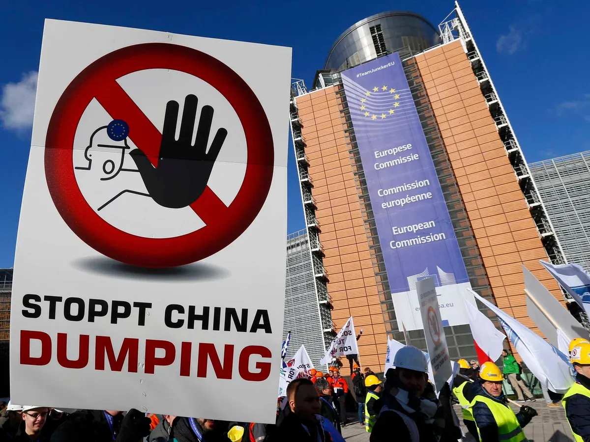 Tariffs on Chinese Goods Should be 400 Percent
